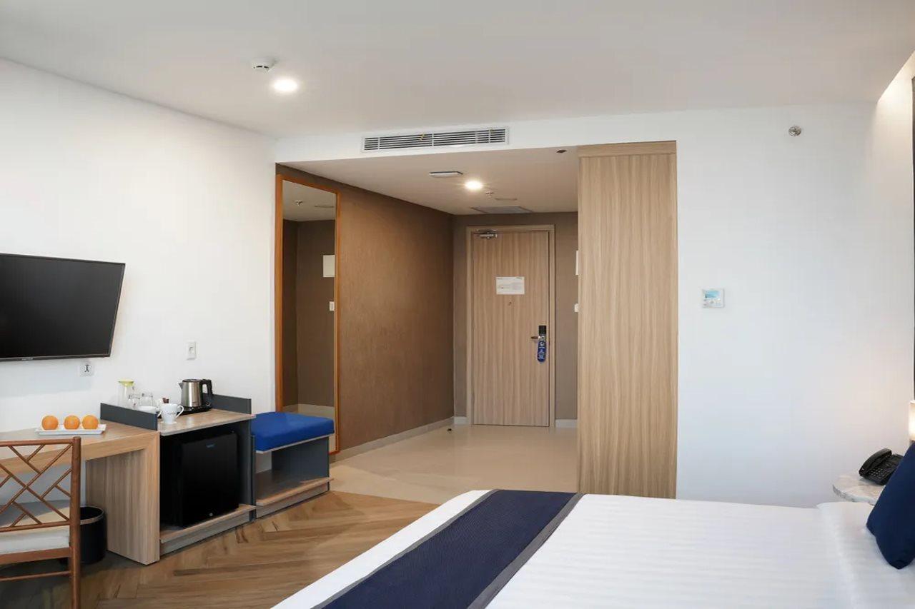 Aston Kemayoran City Hotel Jakarta Exterior photo